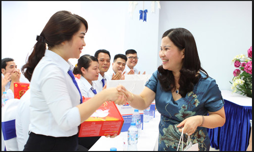 Ý nghĩa quà tết